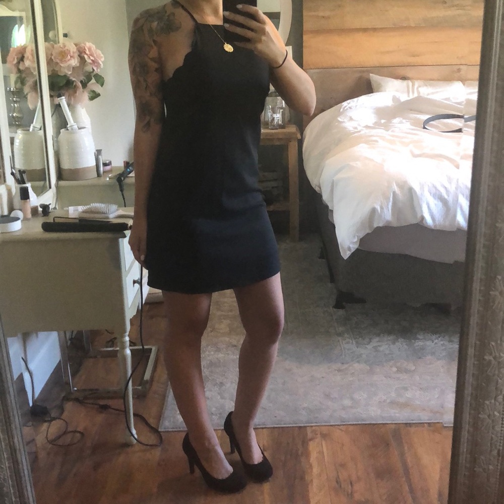 Lulus Scalloped Black Dress